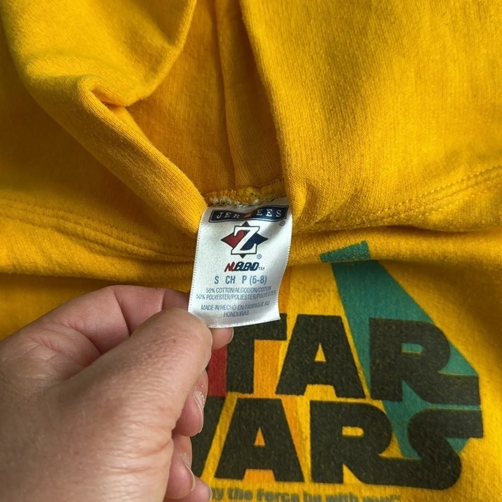 Star Wars Vintage Sweatshirt. Youth size small (6/8). Jerzee brand.